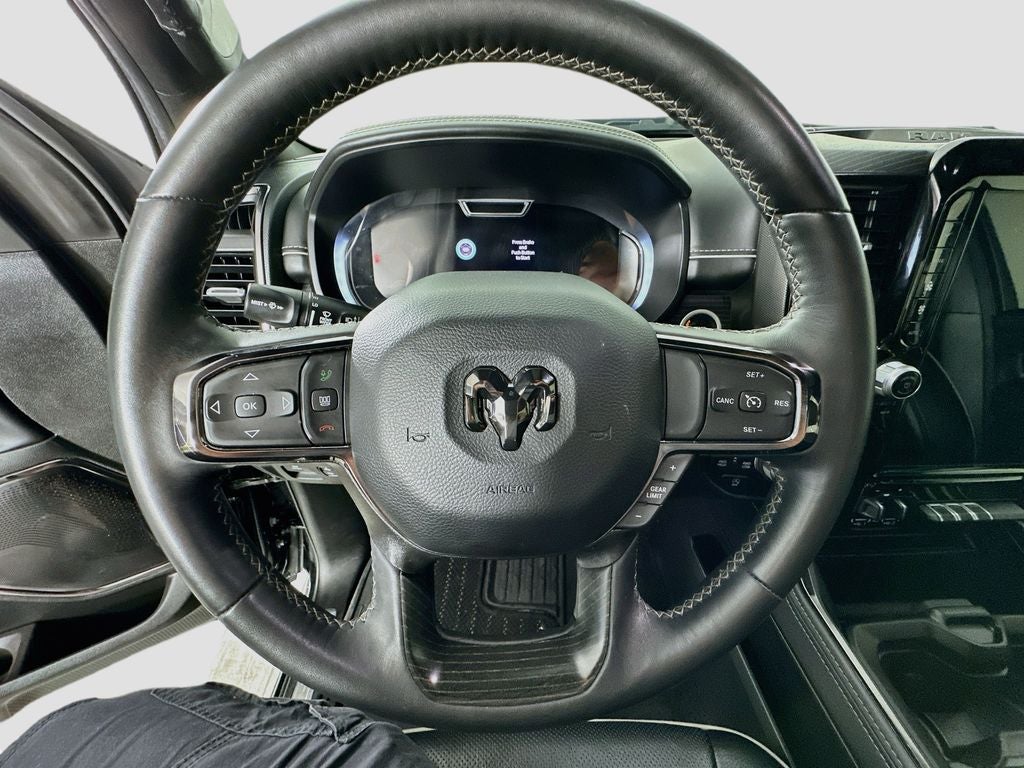 2024 RAM 1500 Limited Crew Cab 4x4 5'7' Box