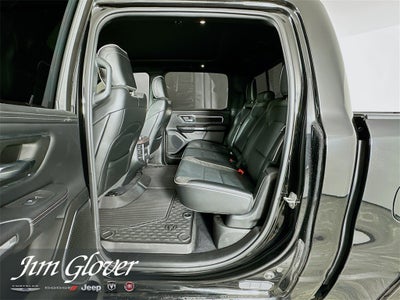 2025 RAM 1500 Laramie Crew Cab 4x4 5'7' Box