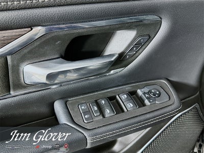 2025 RAM 1500 Laramie Crew Cab 4x4 5'7' Box