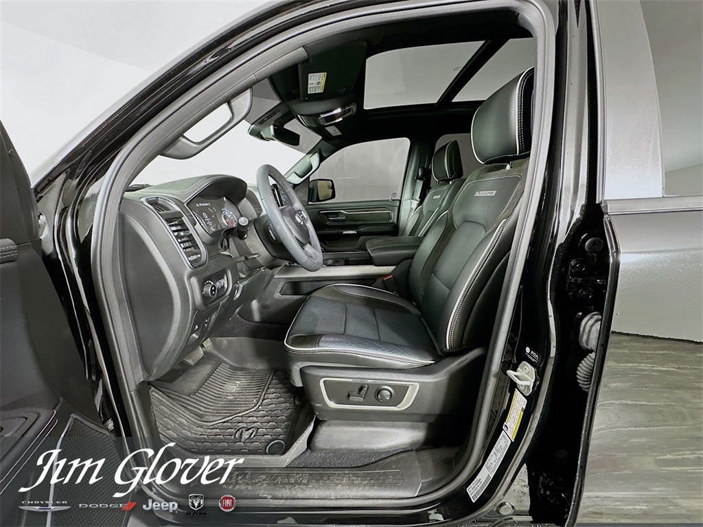 2025 RAM 1500 Laramie Crew Cab 4x4 5'7' Box