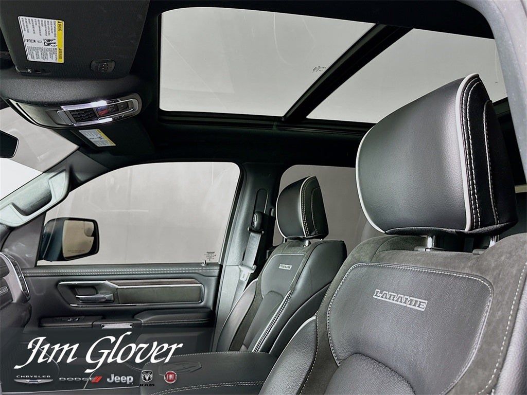 2025 RAM 1500 Laramie Crew Cab 4x4 5'7' Box