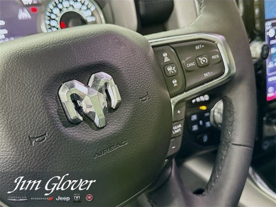 2025 RAM 1500 Laramie Crew Cab 4x4 5'7' Box