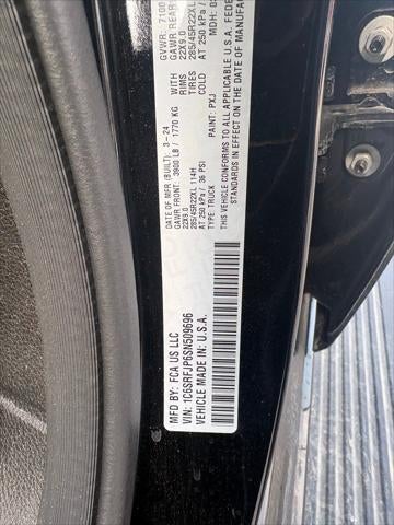 2025 RAM 1500 Laramie Crew Cab 4x4 5'7' Box