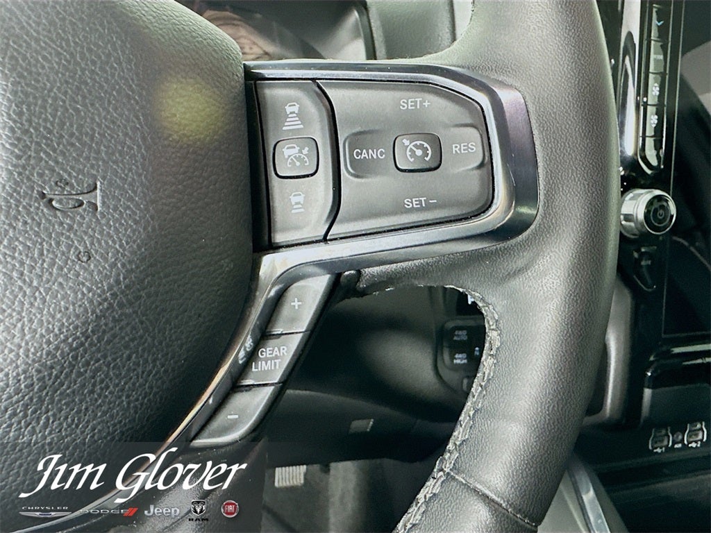 2025 RAM 1500 Laramie Crew Cab 4x4 5'7' Box