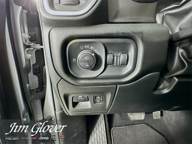 2025 RAM 1500 Laramie Crew Cab 4x4 5'7' Box