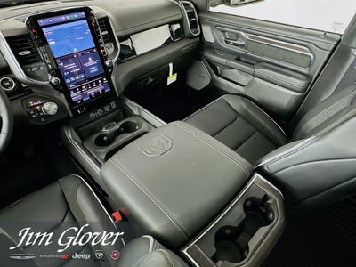 2026 RAM 1500 Laramie Crew Cab 4x4 5'7' Box