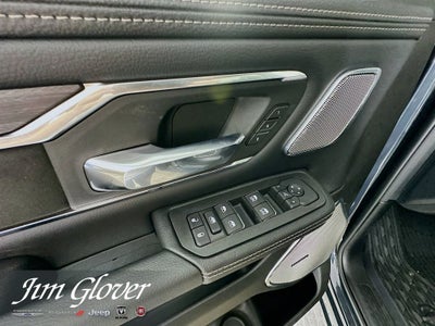 2026 RAM 1500 Laramie Crew Cab 4x4 5'7' Box