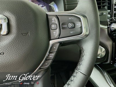 2026 RAM 1500 Laramie Crew Cab 4x4 5'7' Box