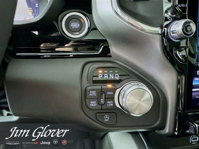 2026 RAM 1500 Laramie Crew Cab 4x4 5'7' Box