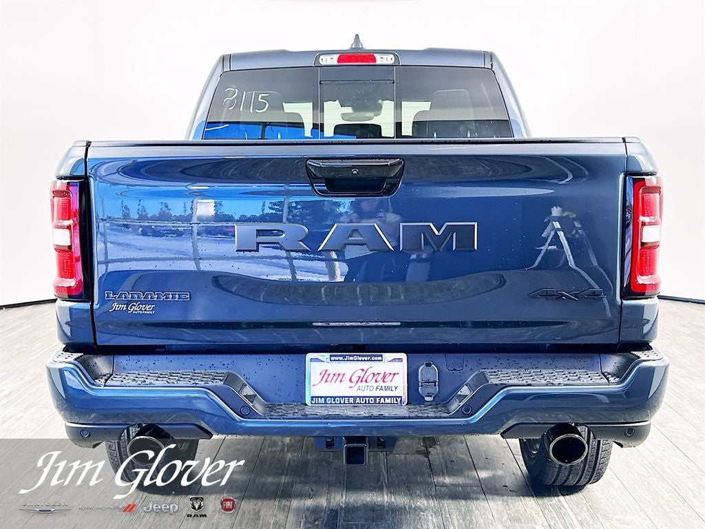 2026 RAM 1500 Laramie Crew Cab 4x4 5'7' Box