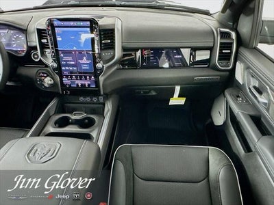 2026 RAM 1500 Laramie Crew Cab 4x4 5'7' Box