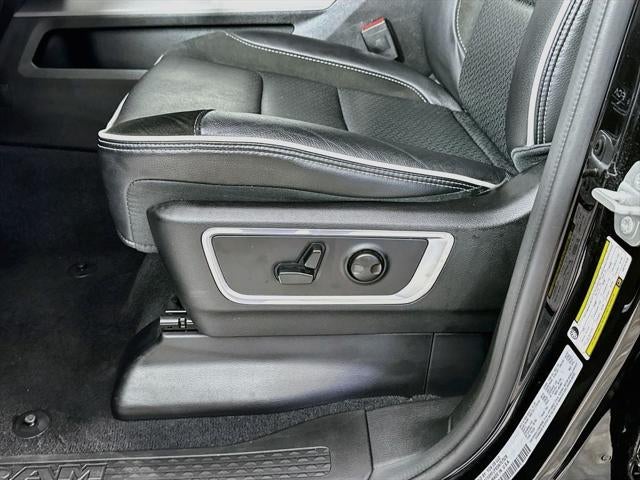 2025 RAM 1500 Laramie Crew Cab 4x4 5'7' Box