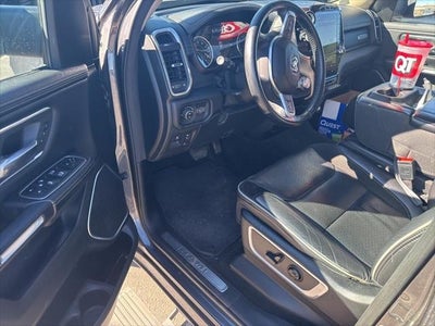 2021 RAM 1500 Laramie Crew Cab 4x4 5'7' Box