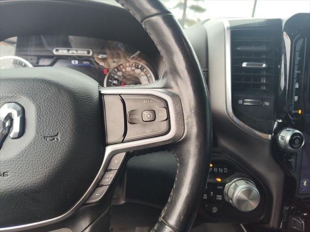 2020 RAM 1500 Laramie Crew Cab 4x4 5'7' Box
