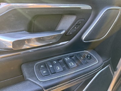 2021 RAM 1500 Laramie Crew Cab 4x4 5'7' Box