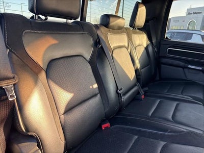 2021 RAM 1500 Laramie Crew Cab 4x4 5'7' Box