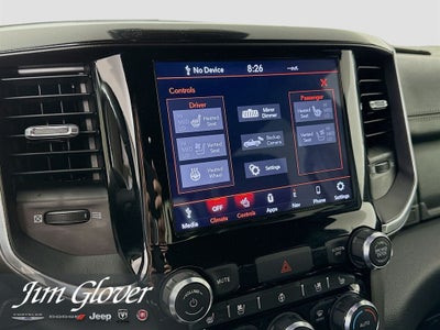 2021 RAM 1500 Laramie Crew Cab 4x4 5'7' Box