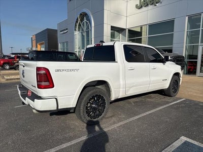 2022 RAM 1500 Laramie Crew Cab 4x4 5'7' Box