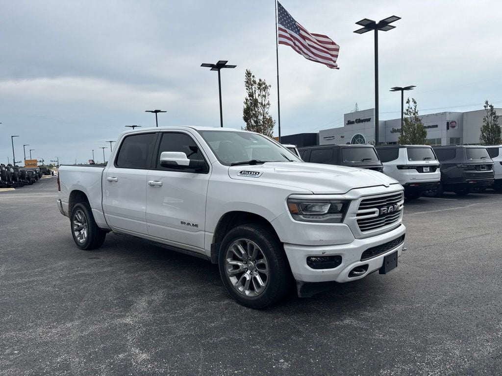 2023 RAM 1500 Laramie Crew Cab 4x4 5'7' Box