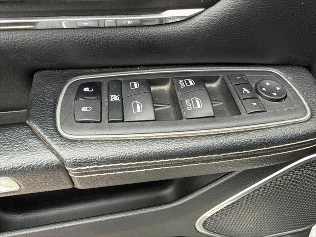 2023 RAM 1500 Laramie Crew Cab 4x4 5'7' Box