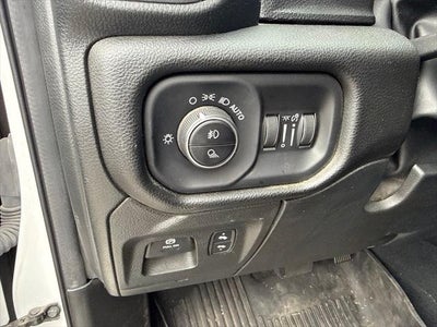 2023 RAM 1500 Laramie Crew Cab 4x4 5'7' Box