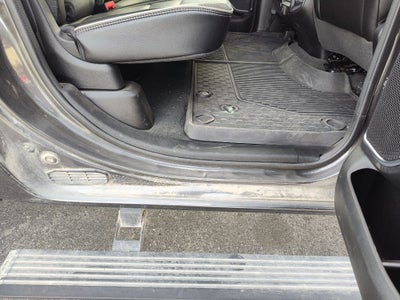 2024 RAM 1500 Laramie Crew Cab 4x4 5'7' Box