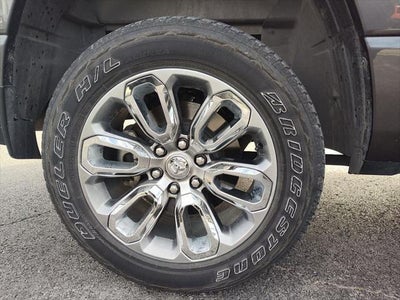 2024 RAM 1500 Laramie Crew Cab 4x4 5'7' Box