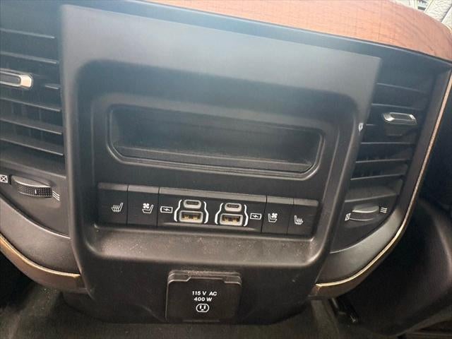 2022 RAM 1500 Limited Longhorn Crew Cab 4x4 5'7' Box