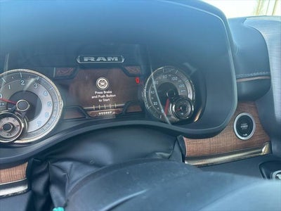 2022 RAM 1500 Limited Longhorn Crew Cab 4x4 5'7' Box