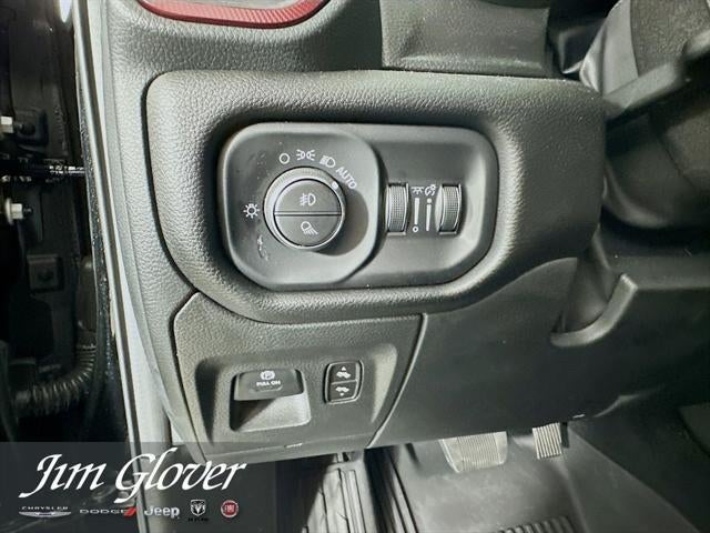 2025 RAM 1500 Rebel Crew Cab 4x4 5'7' Box