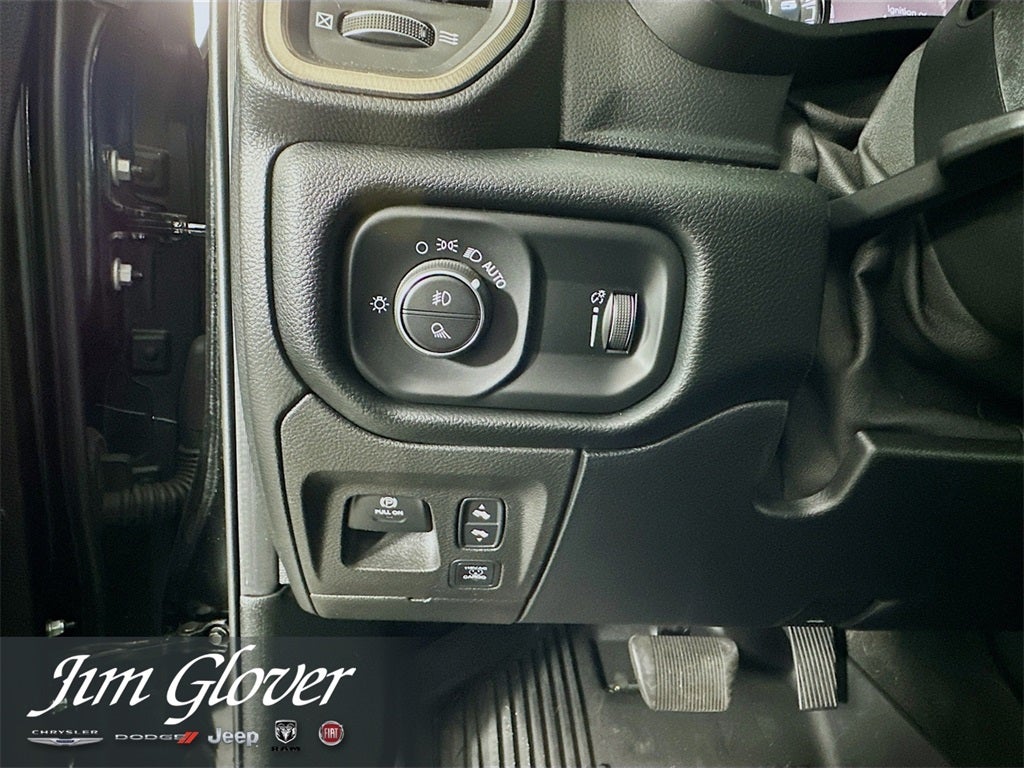 2020 RAM 1500 Rebel Crew Cab 4x4 5'7' Box