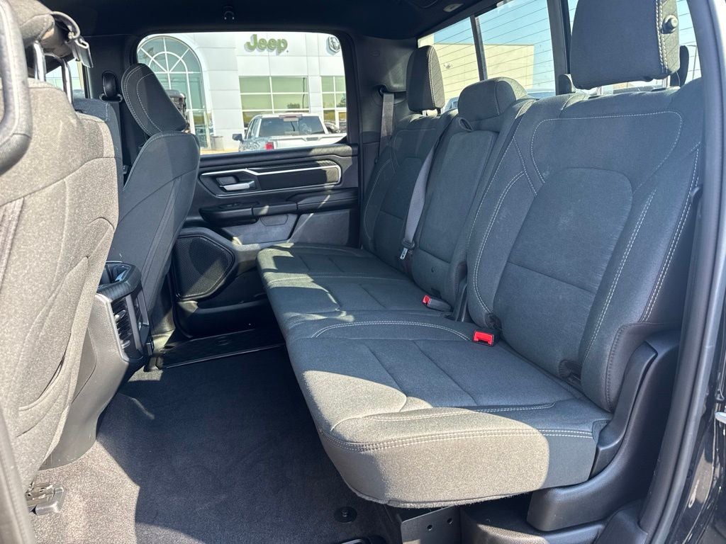 2025 RAM 1500 Big Horn Crew Cab 4x4 6'4' Box