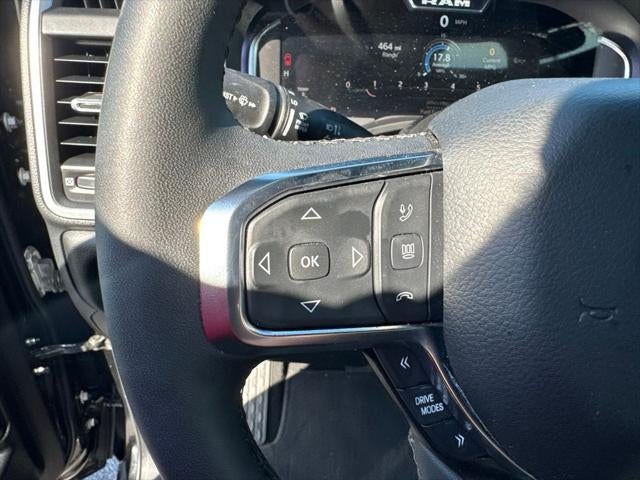 2025 RAM 1500 Big Horn Crew Cab 4x4 6'4' Box