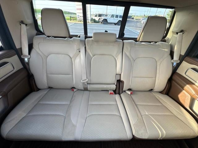 2021 RAM 1500 Laramie Crew Cab 4x4 6'4' Box