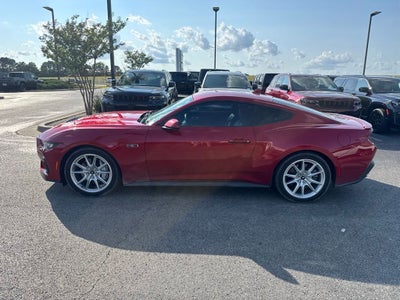 2024 Ford Mustang GT Premium Fastback