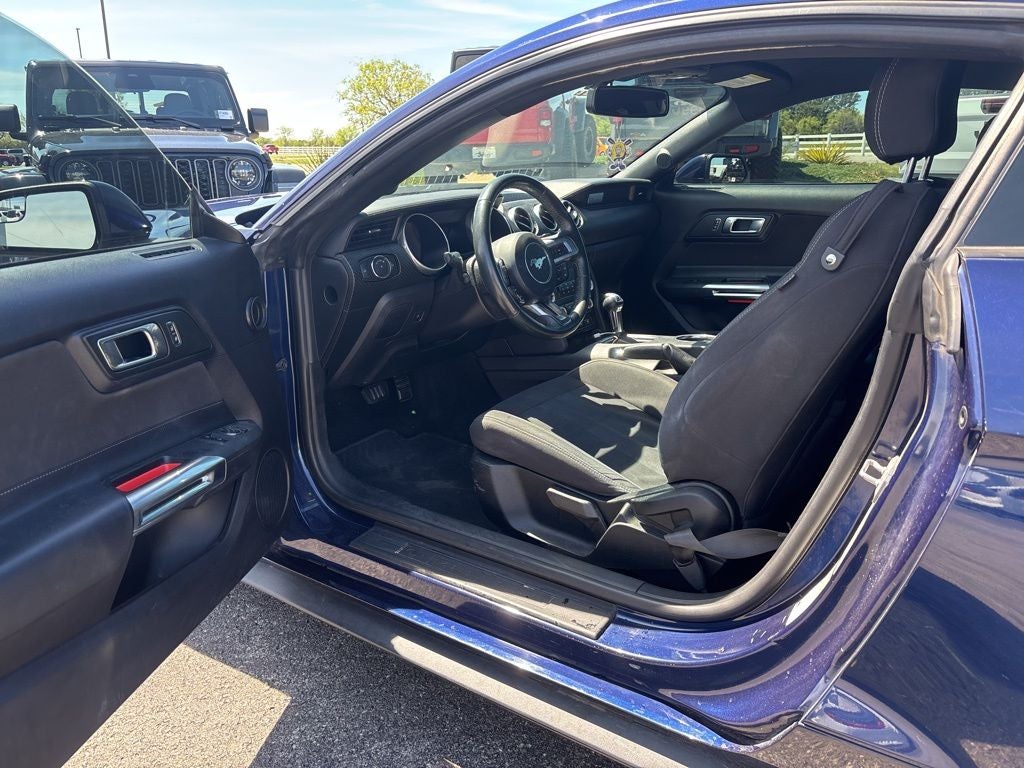 2019 Ford Mustang EcoBoost