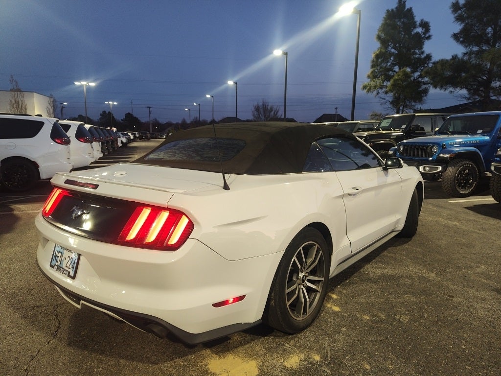 2016 Ford Mustang EcoBoost Premium