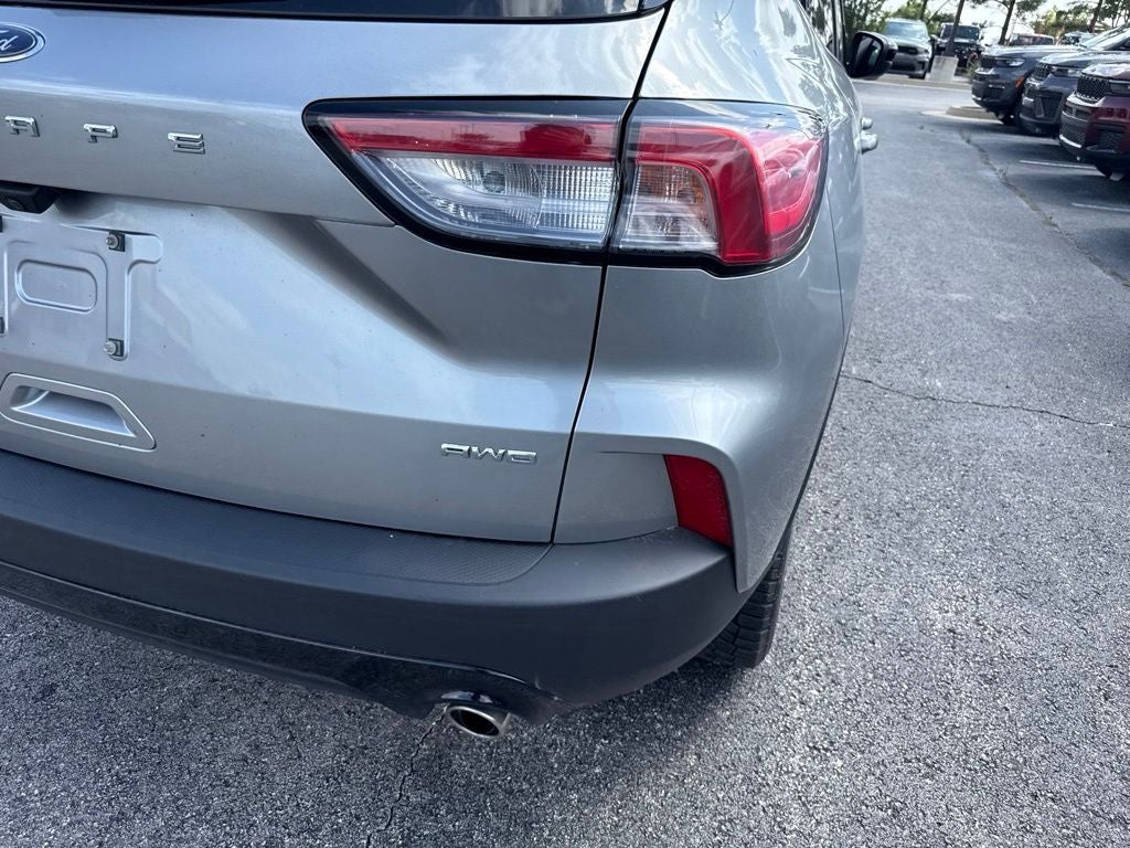 2022 Ford Escape SE