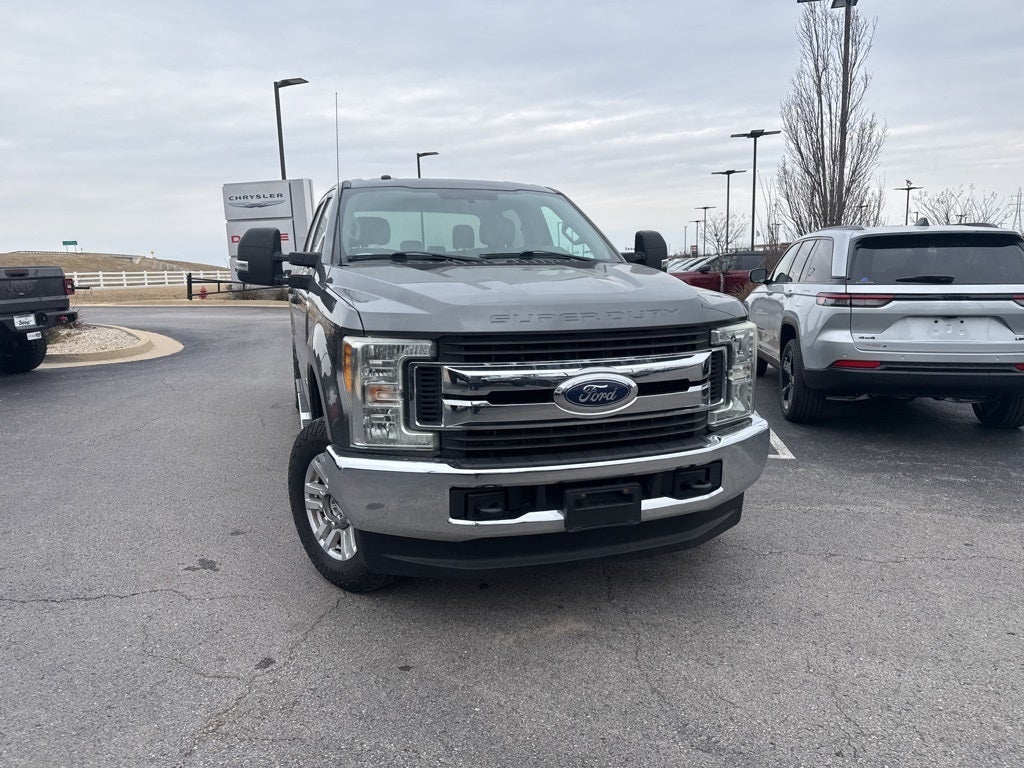 2017 Ford F-250SD XLT