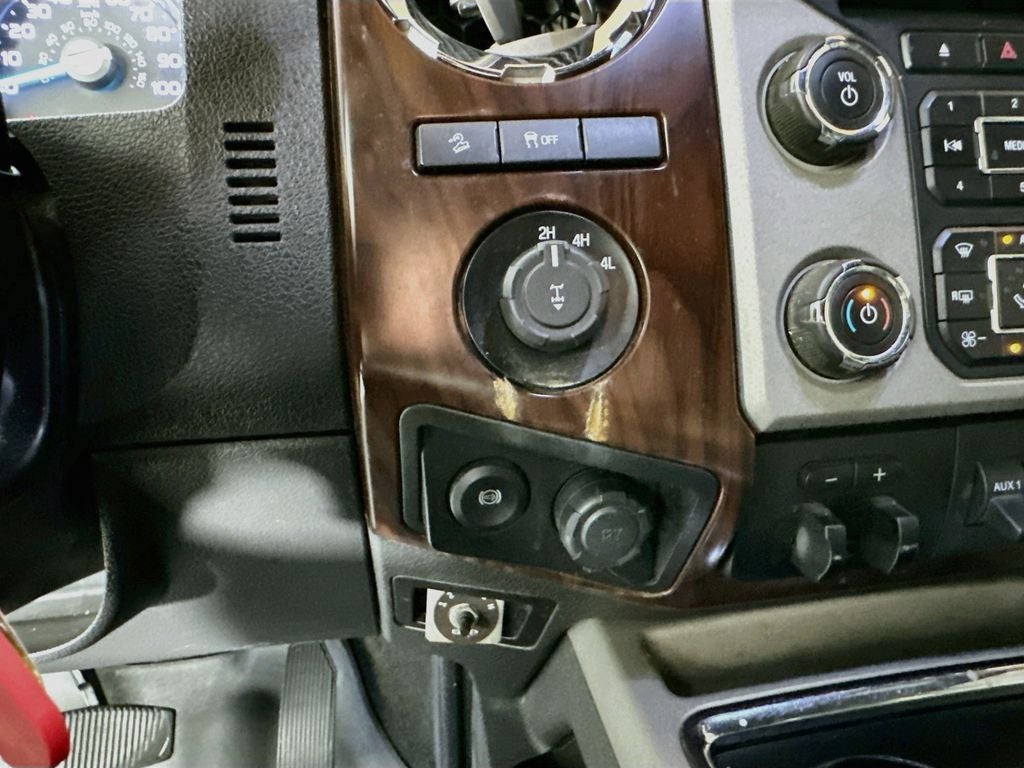 2016 Ford F-250SD LARIAT