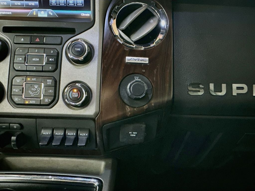 2016 Ford F-250SD LARIAT