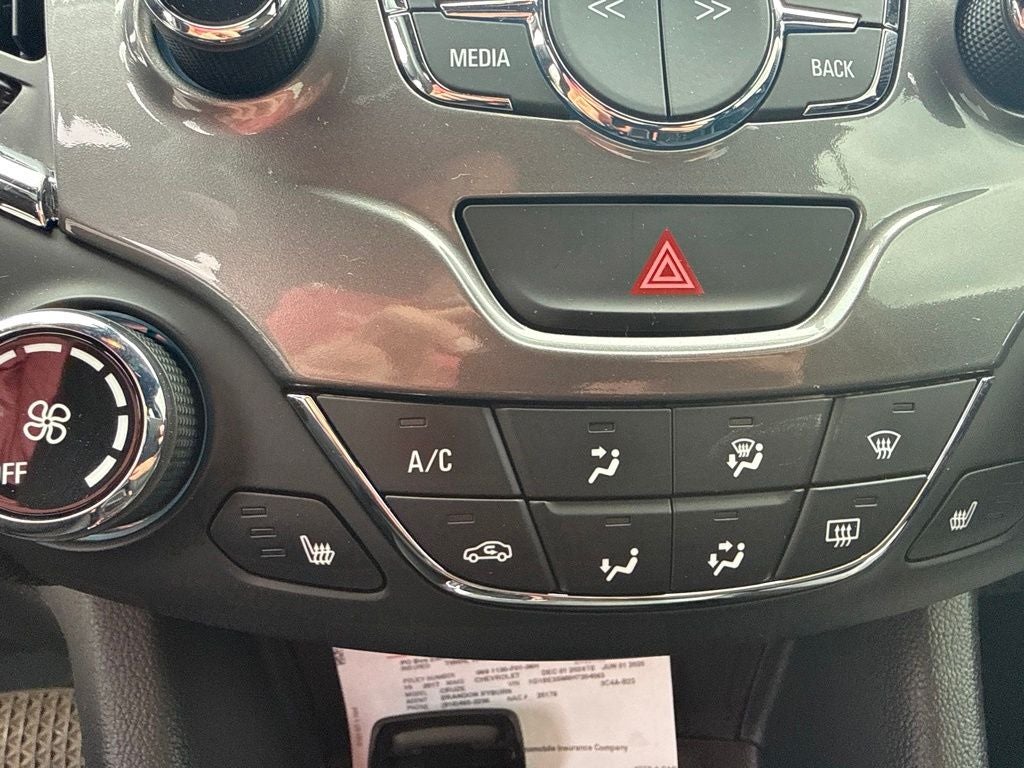 2017 Chevrolet Cruze LT Auto
