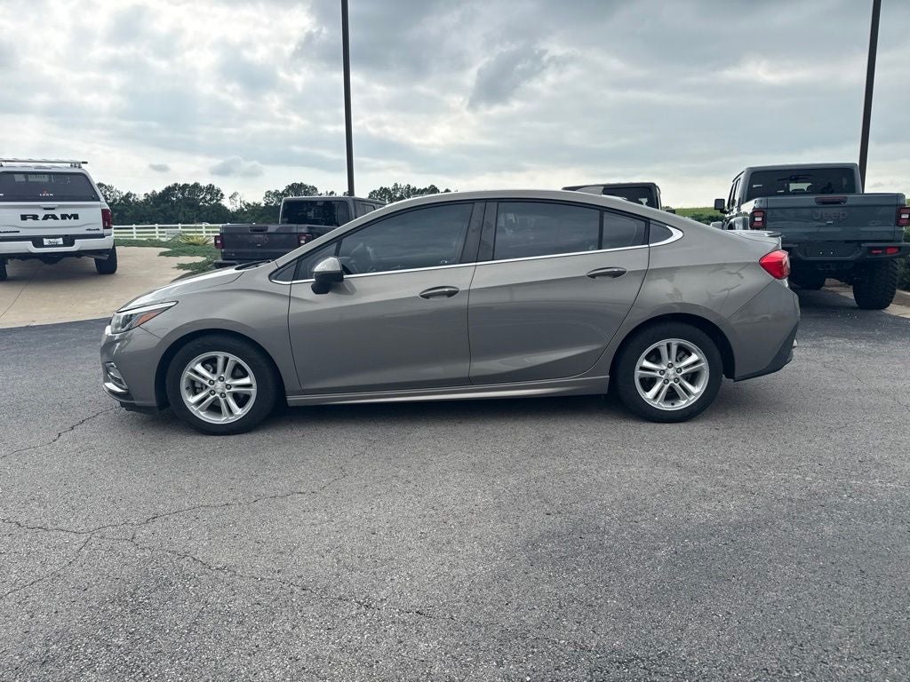 2017 Chevrolet Cruze LT Auto