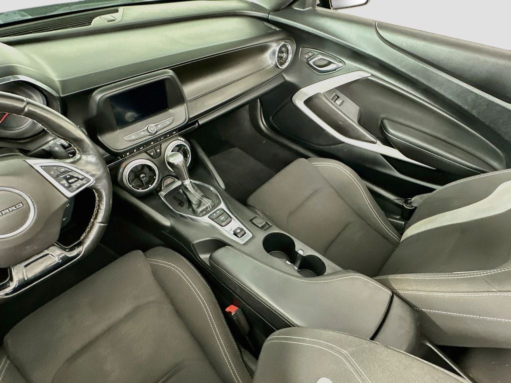2020 Chevrolet Camaro RWD Convertible 1LT