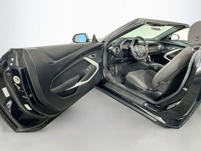 2020 Chevrolet Camaro RWD Convertible 1LT