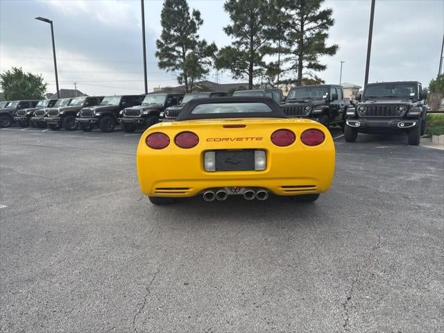 2000 Chevrolet Corvette Base