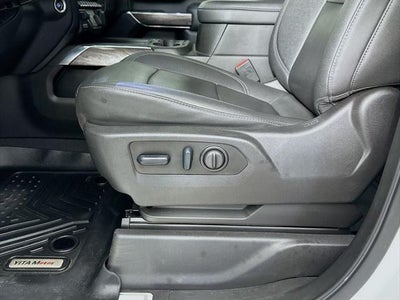 2022 Chevrolet Silverado 2500HD 4WD Crew Cab Standard Bed LTZ