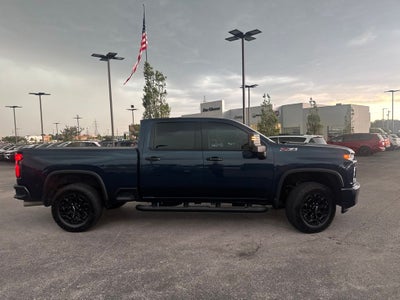 2022 Chevrolet Silverado 2500HD 4WD Crew Cab Standard Bed LTZ