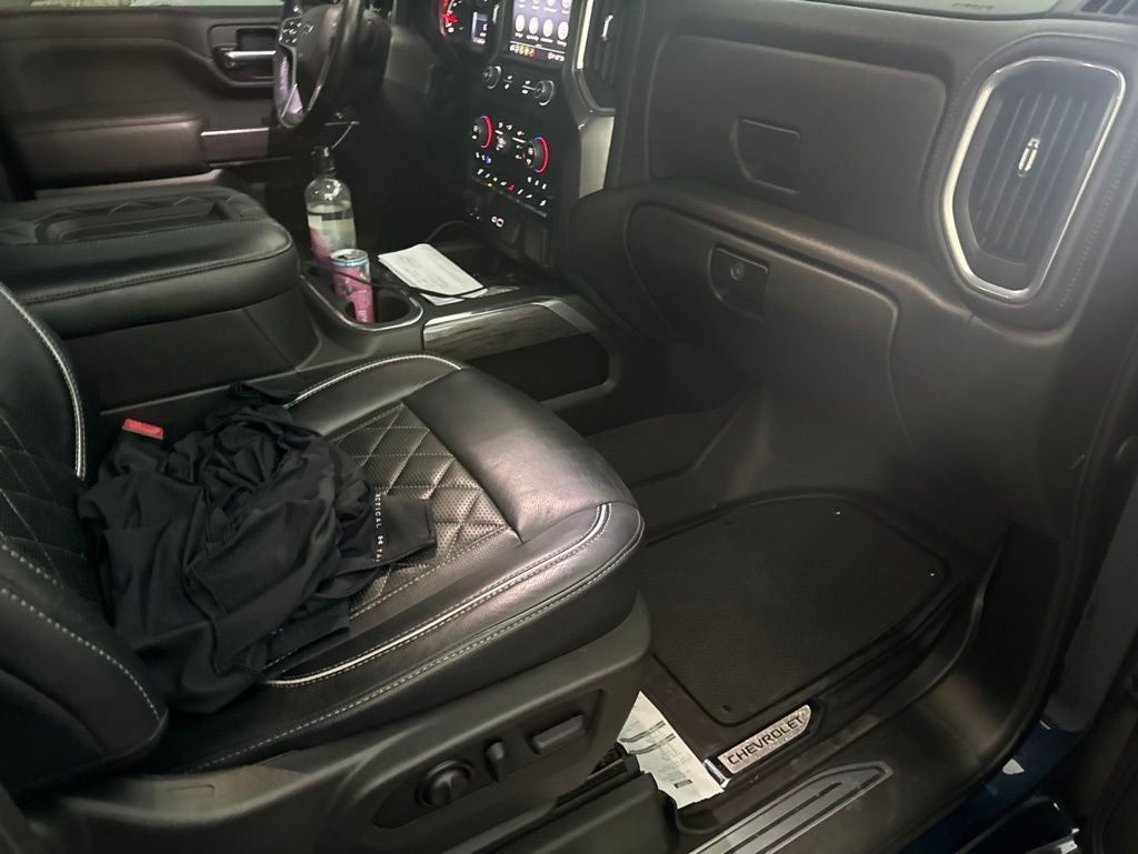 2022 Chevrolet Silverado 2500HD 4WD Crew Cab Standard Bed LTZ
