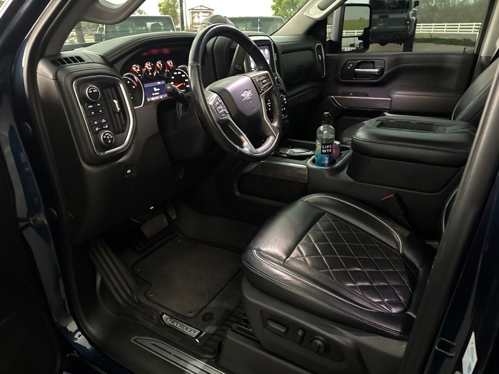 2022 Chevrolet Silverado 2500HD 4WD Crew Cab Standard Bed LTZ